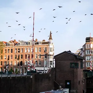 https://sweets-kattenslootbrug.amsterdamhotelsnl.com