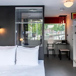 https://sweets-hortusbrug.amsterdamhotelsnl.com